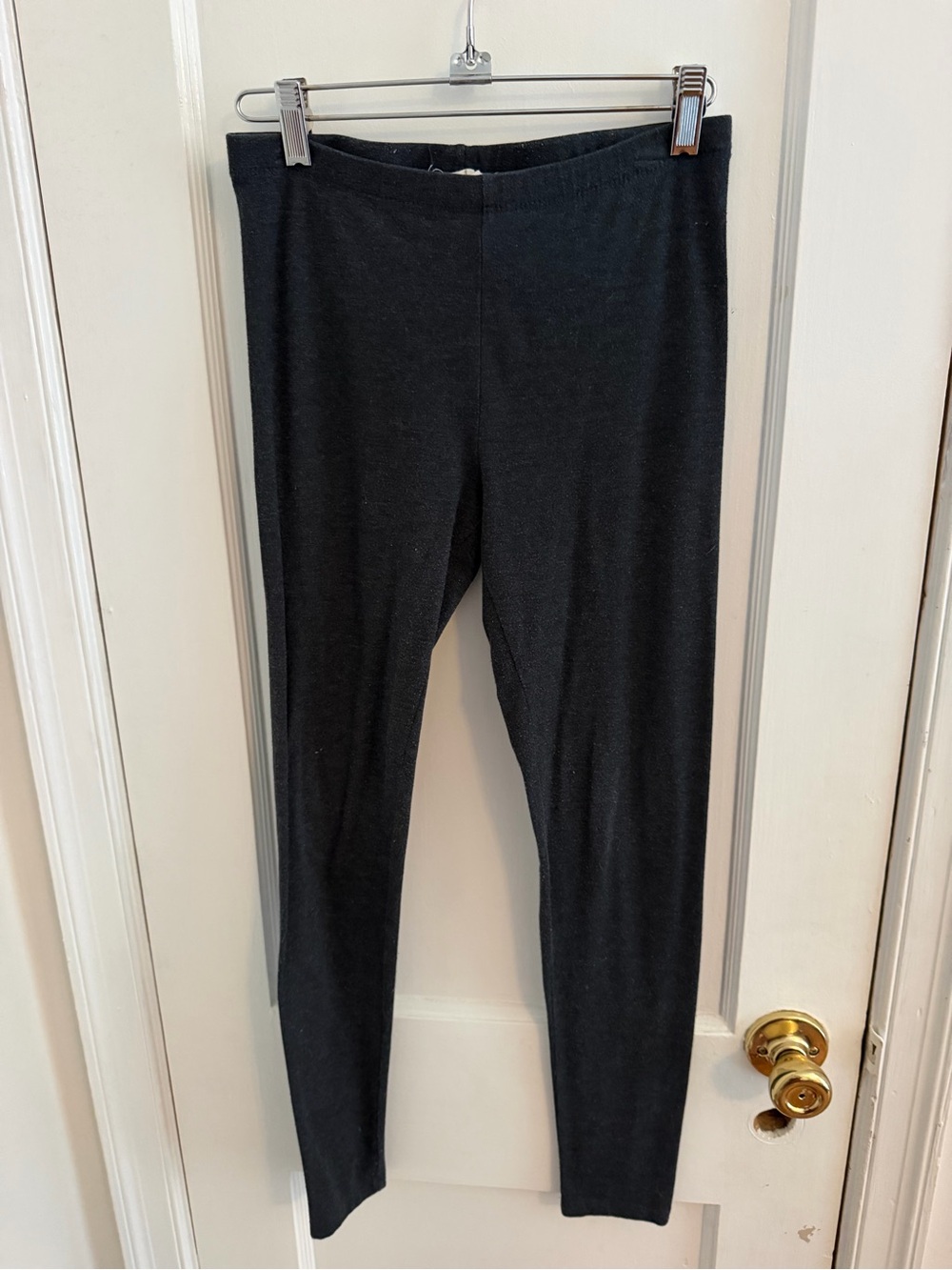 Forever 21 Gray Stretch Leggings